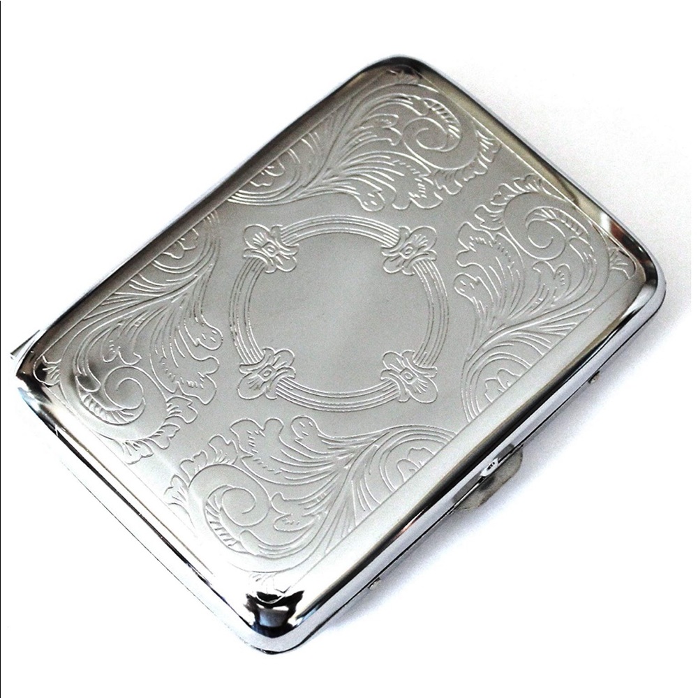 Cute cigarette case
